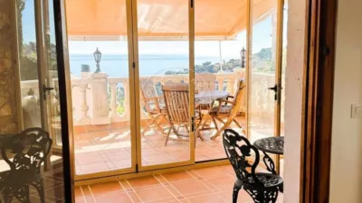 Chalet in Canyelles-La Montgoda photo 13