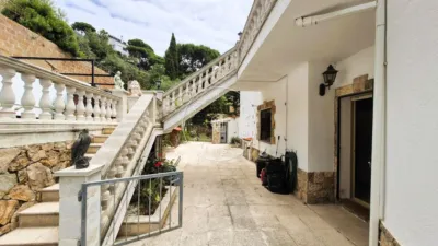 Chalet in Canyelles-La Montgoda photo 36