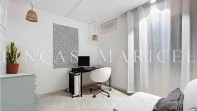 Apartment in Centre photo 17