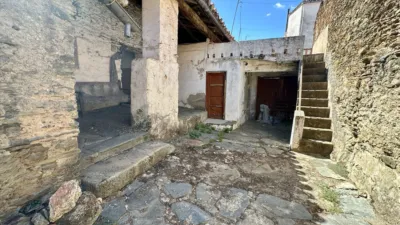 Chalet in Malpartida de Plasencia photo 14