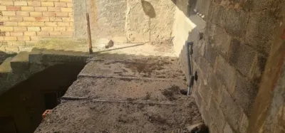 Chalet en venta en Remolinos, Remolinos de 42.000 €