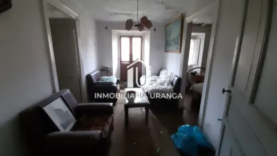Chalet en El Puente photo 12