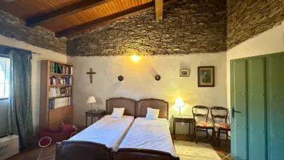 Chalet in Malpartida de Plasencia photo 14