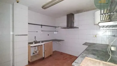 Local comercial en venta en Agra Do Orzán-O Ventorillo - Más