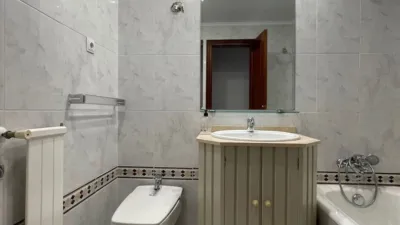 Flat in Leioa photo 30