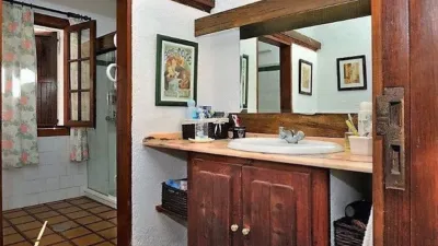 Chalet in El Infierno photo 21