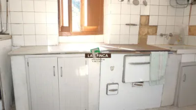 Chalet en venta en Soto de Rey, Soto de Rey (Ribera de Arriba) de 36.900 €