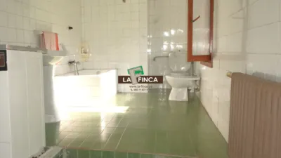 Chalet en venta en Soto de Rey, Soto de Rey (Ribera de Arriba) de 36.900 €
