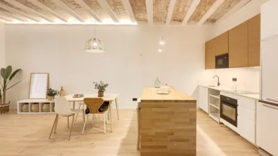 Apartment in Centre photo 3