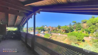 Chalet in Comajuliana photo 11
