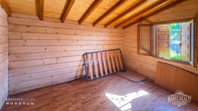 Chalet in Comajuliana photo 15