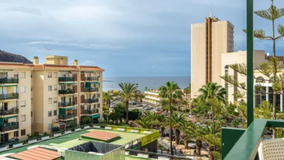 Apartamento en alquiler en los Cristianos, Los Cristianos (Arona) de 1.980 €<span>/mes</span>