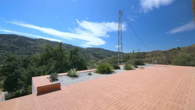 Chalet en venta en Sedella, Sedella de 280.000 €