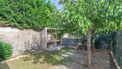 Chalet in Canyelles-La Montgoda photo 7