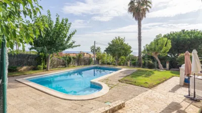 Chalet in Canyelles-La Montgoda photo 11