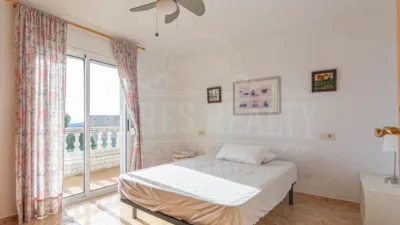 Chalet in Canyelles-La Montgoda photo 19