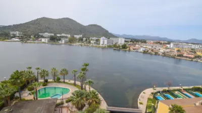 Apartamento en alquiler en Platja D'Alcúdia-Port D'Alcúdia, Platja d'Alcúdia-Port d'Alcúdia (Alcúdia) de 1.900 €<span>/mes</span>