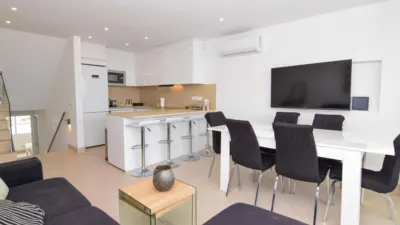 Apartamento en alquiler en Platja D'Alcúdia-Port D'Alcúdia, Platja d'Alcúdia-Port d'Alcúdia (Alcúdia) de 1.900 €<span>/mes</span>