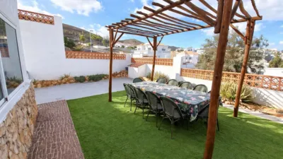 Chalet in El Charco photo 34