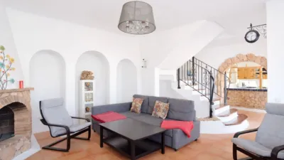 Chalet in El Charco photo 3