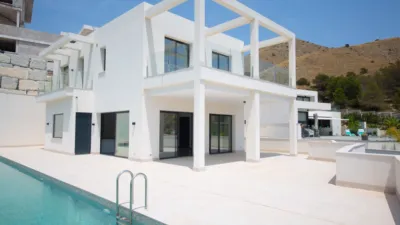 Villa in Golf Bahía Urbanisation photo 7