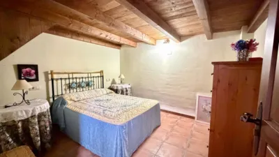Chalet en Casas del Castañar photo 16