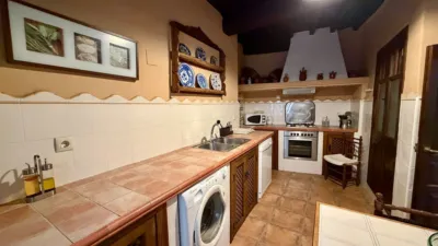 Chalet en Casas del Castañar photo 7