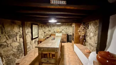 Chalet en Casas del Castañar photo 8
