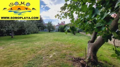 Chalet en venta en Suesa - Más