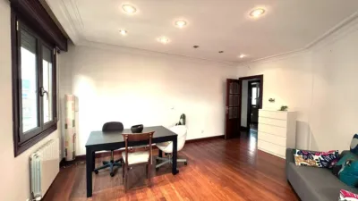 Apartment in Iralabarri photo 9
