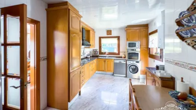 Chalet in Canyelles-La Montgoda photo 10