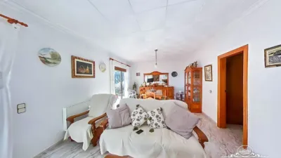 Chalet in Canyelles-La Montgoda photo 15