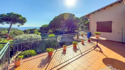 Chalet in Canyelles-La Montgoda photo 22