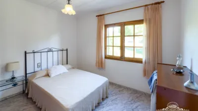 Chalet in Canyelles-La Montgoda photo 27