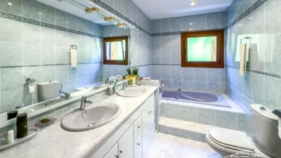 Chalet in Canyelles-La Montgoda photo 38