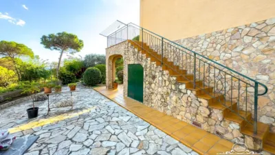 Chalet in Canyelles-La Montgoda photo 72