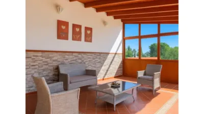 House in La Esperanza photo 11
