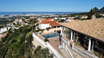 Chalet on Carrer Medussa, 46 photo 2