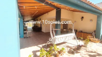 Chalet en venta en Núcleo Urbano - Vista 4