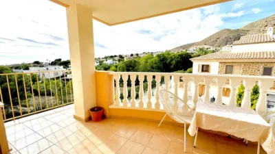 Apartment in Golf Bahía Urbanization photo 7