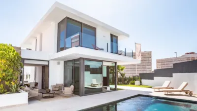 Casa – Benidorm, la Marina Baixa - Más