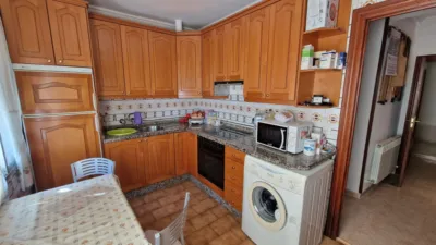 Chalet en Cantalapiedra photo 3