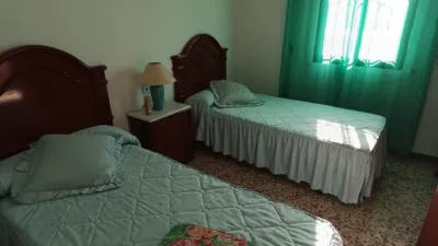 Chalet in Hinojos photo 4