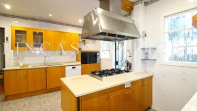 Chalet in Can Girona-Terramar-Vinyet photo 25