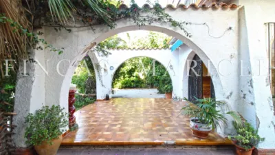 Chalet in Can Girona-Terramar-Vinyet photo 9
