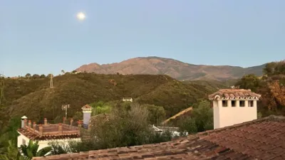 Villa in Selwo photo 35
