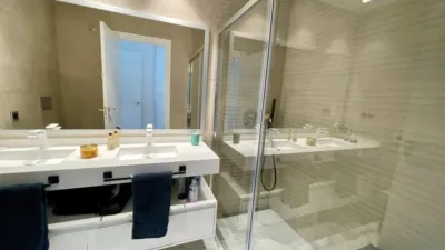 Apartment in Centre photo 12