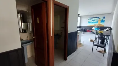 Local comercial en venta en Catro Camiños-A Gaiteira - Més