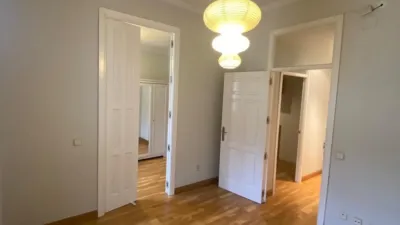 Piso en alquiler en Sol - Imagen 3