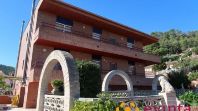 Chalet in Vallirana photo 2